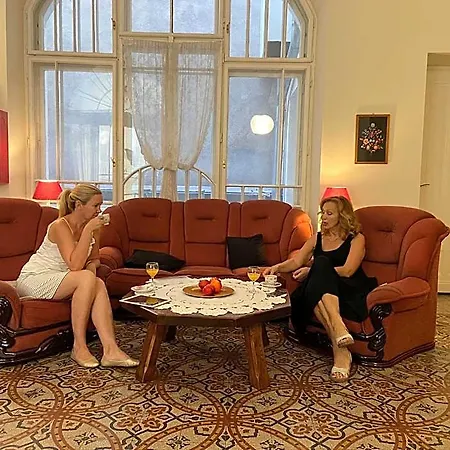 Guest Rest