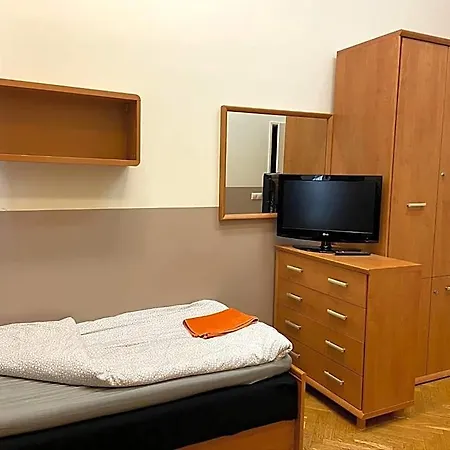 Guest Rest Apartahotel Budapest